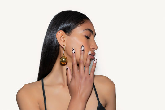 Press on Nails - Noir Sway image 1